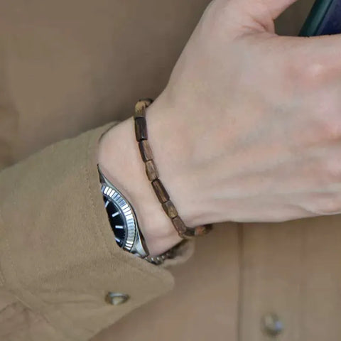 Bracelet élégant pour couple en bois d'agar de Brunei et pierre de Bouddha