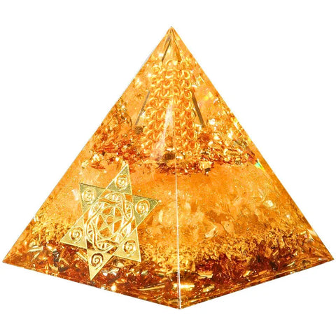 Pyramide de citrine – Attirez la richesse et le succès avec cette pierre de prospérité