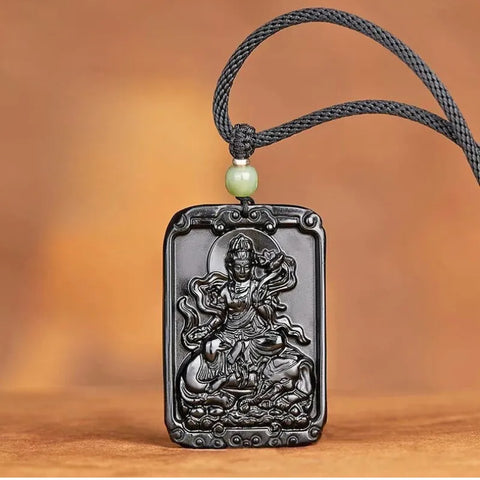 Pendentif Bouddha Feng Shui en obsidienne noire et pierre de naissance
