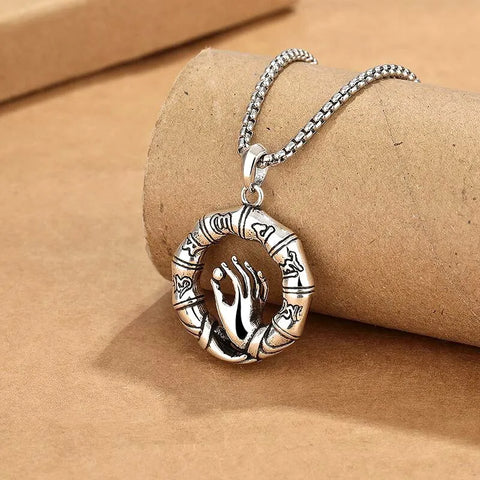 Collier main de Bouddha Namo Amitabha - Mantra à six syllabes