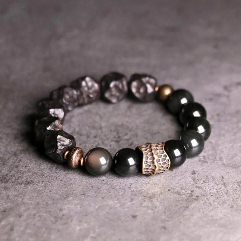 Natürliches Freiform-Perlenarmband aus schwarzem Ebenholz und schwarzem Obsidian
