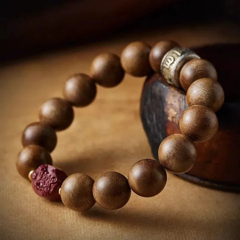 Bracelet de perles mantra à six caractères : pour l'épanouissement intérieur et la protection