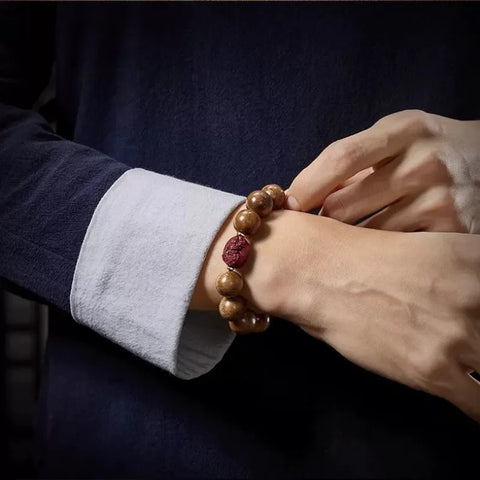 Bracelet de perles mantra à six caractères : pour l'épanouissement intérieur et la protection