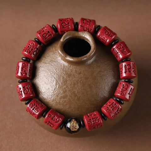 Sechs-Wort-Mantra Zinnober Geburts-Buddha-Armband