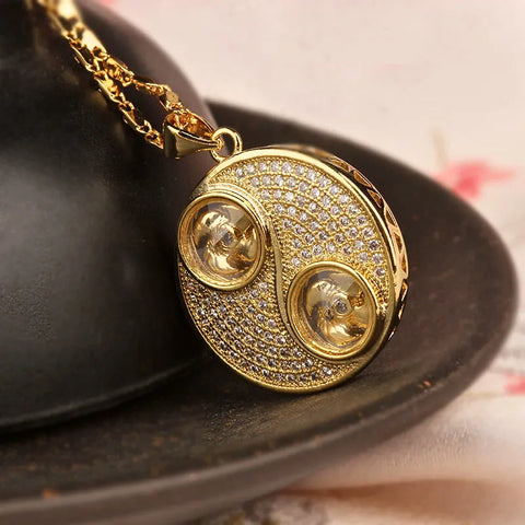 Collier Tai Chi Bagua taoïste avec incrustation de diamants - Attirer la richesse et la bonne fortune