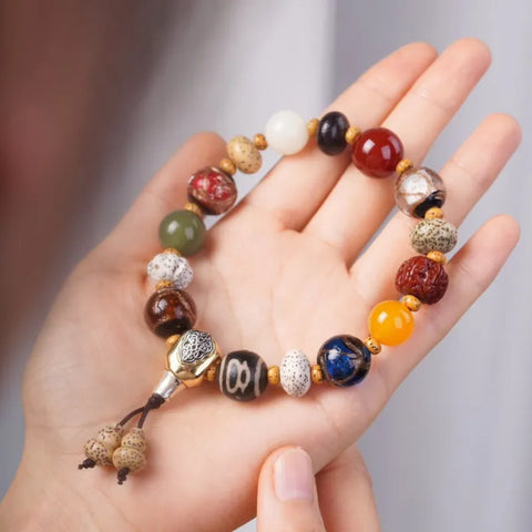 Bracelet tibétain en perles Bodhi, étoile et lune – Pour dissiper les soucis et guérir