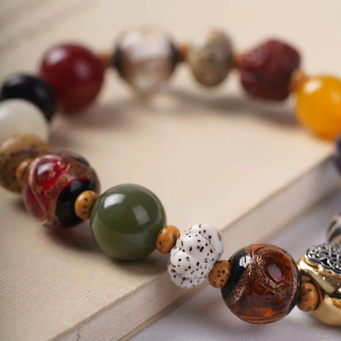 Bracelet tibétain en perles Bodhi, étoile et lune – Pour dissiper les soucis et guérir