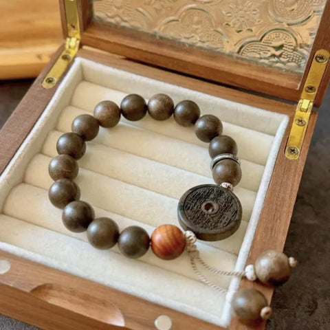 Bracelet tibétain en perles de pièces de monnaie Mountain Spirit