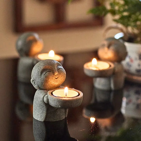 Bougeoir décoratif moine zen – Mini figurine pour la décoration intérieure